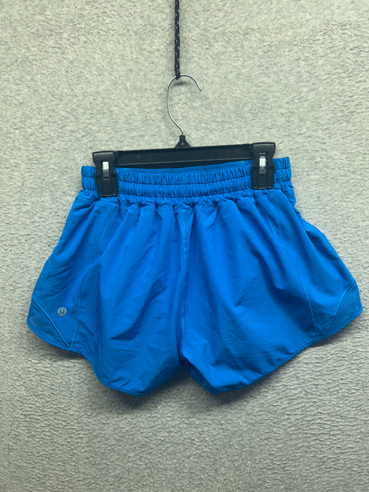 Lululemon Hotty Hot Low-Rise Lined Short 4" Size 4 Poolside