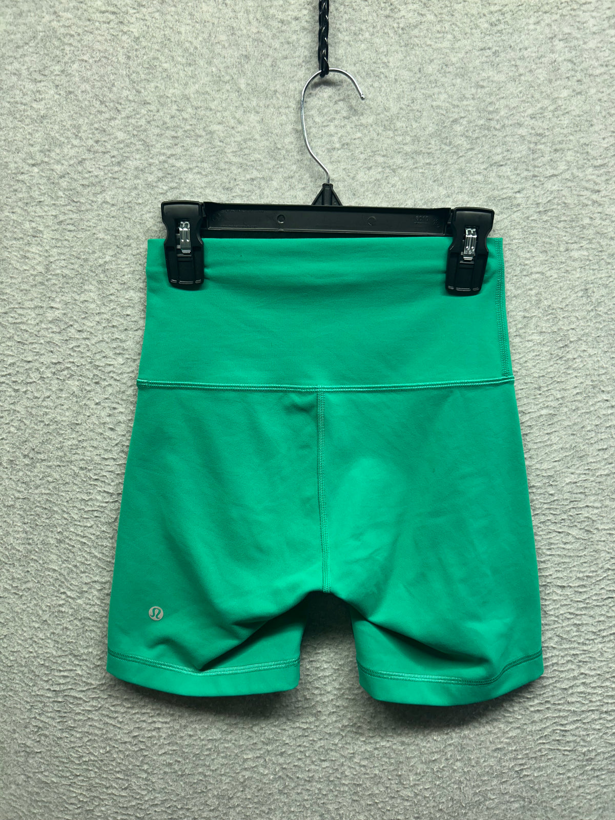 Lululemon Wunder Train High-Rise Short 6" Size 4 Kelly Green