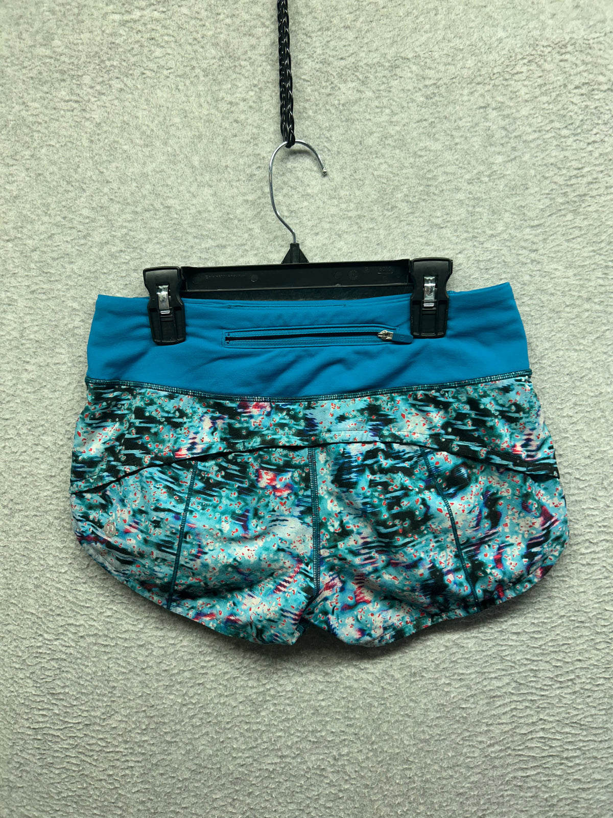 Lululemon Speed Up Short 2.5" Size 2 Quick Start Multi / Hawaiian Blue