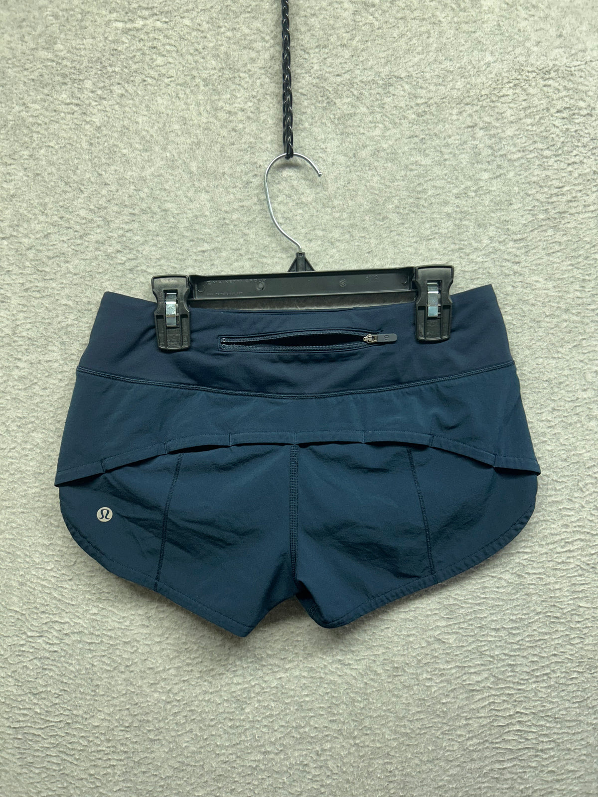 Lululemon Speed Up Short 2.5" Size 2 True Navy