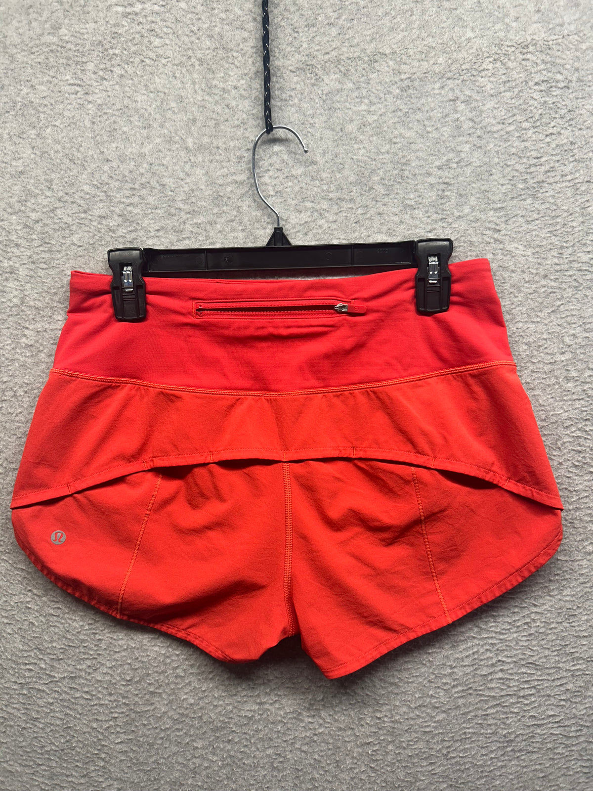 Lululemon Speed Up High-Rise Lined Short 2.5" Size 6 Solar Orange