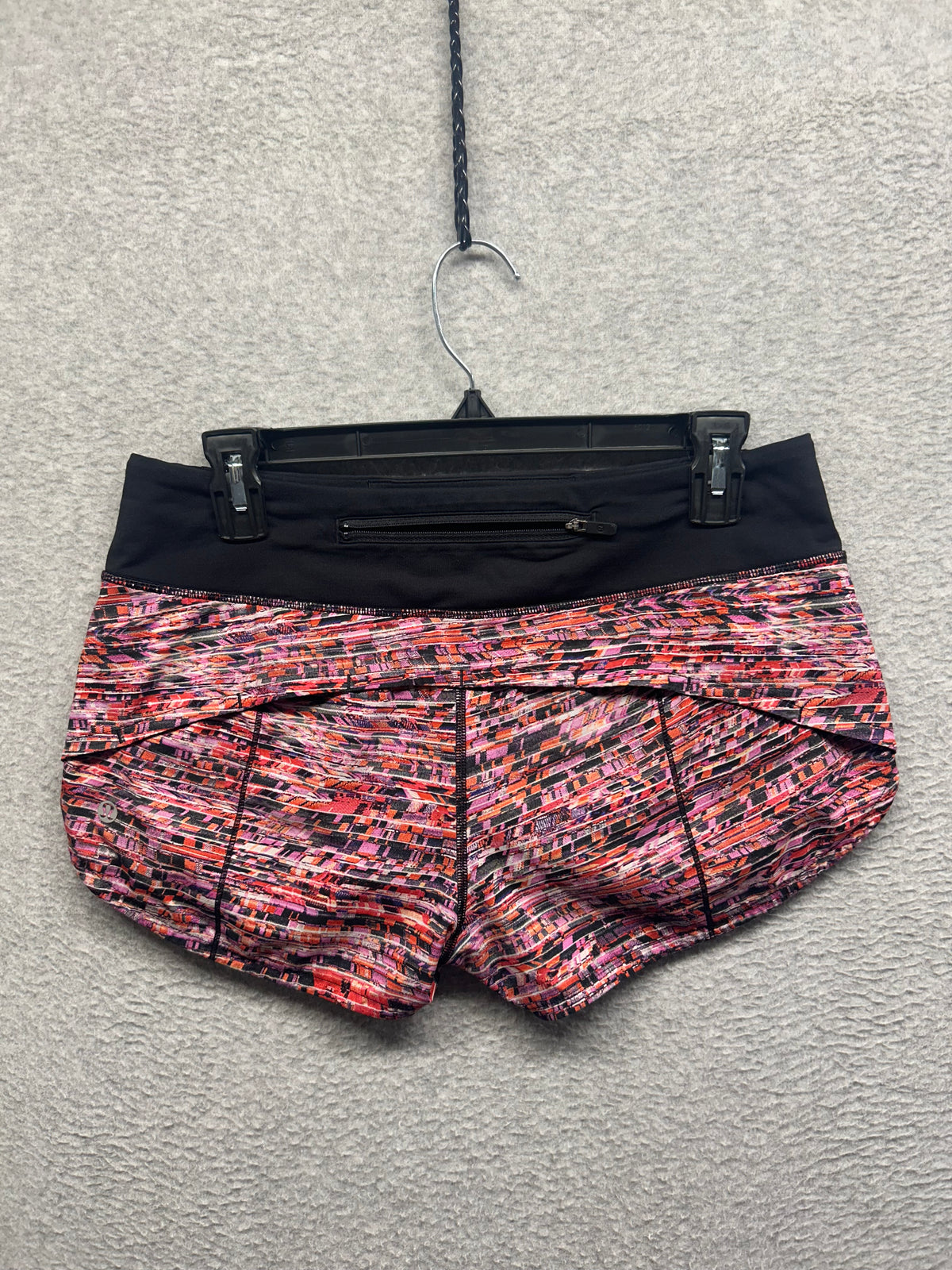 Lululemon Speed Up Short 2.5" Size 6 Flash Pleat Orange Multi / Black