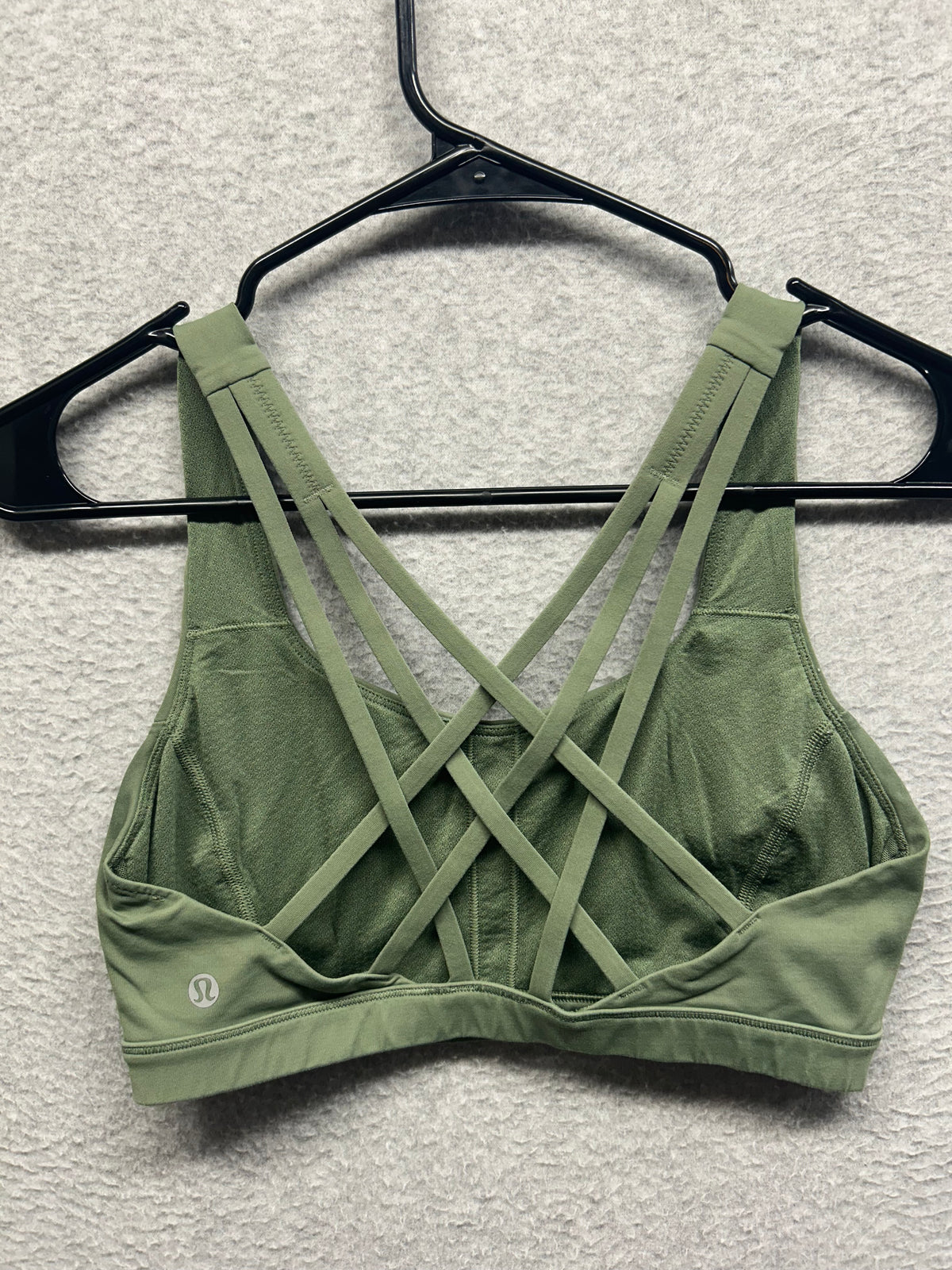 Lululemon Free to Be Serene Bra Size 6 Bronze Green
