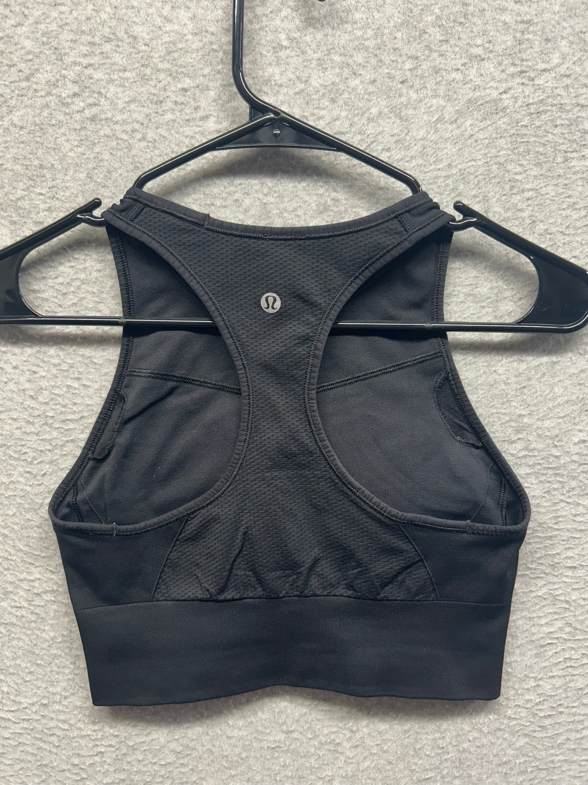 Lululemon Ebb to Train Bra Size 6 Black