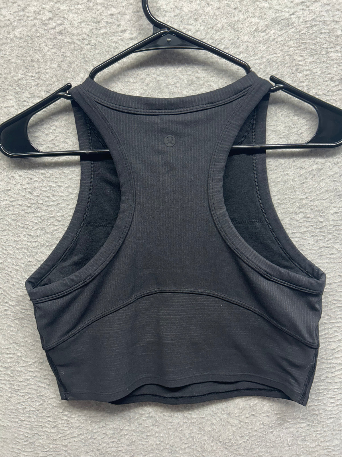 Lululemon Blissful Bend Tank Top Size 8 Black