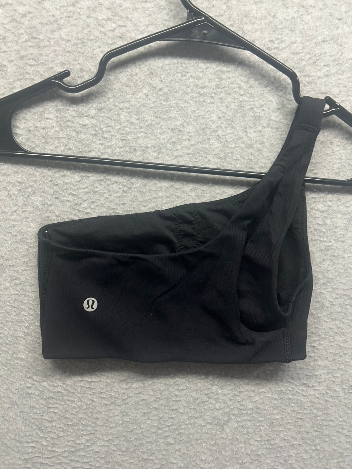Lululemon Ribbed Nulu Asymmetrical Yoga Bra Size 2 Black