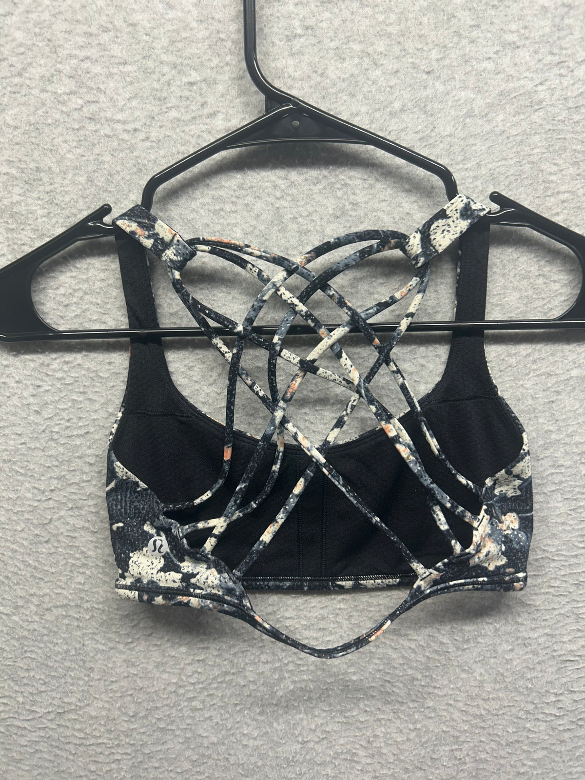 Lululemon Free To Be Bra Wild Size 4 Spring Bloom Multi