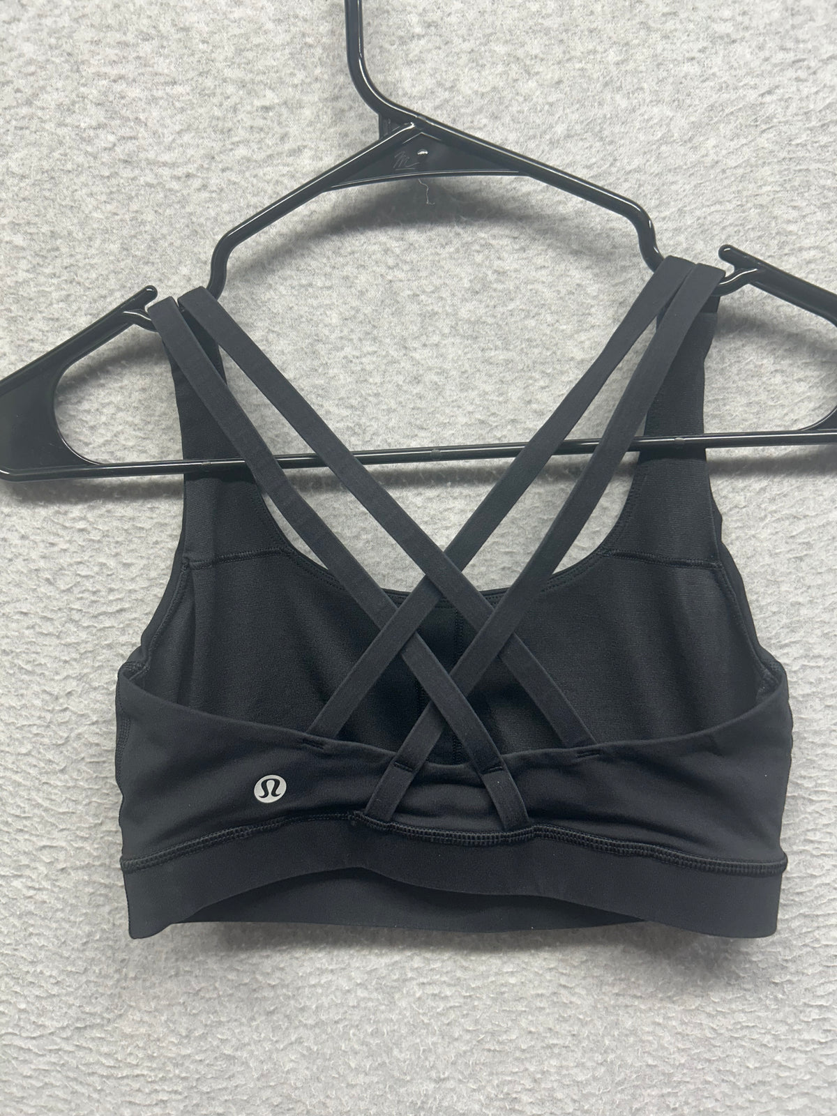 Lululemon Energy Bra Size 4 Black