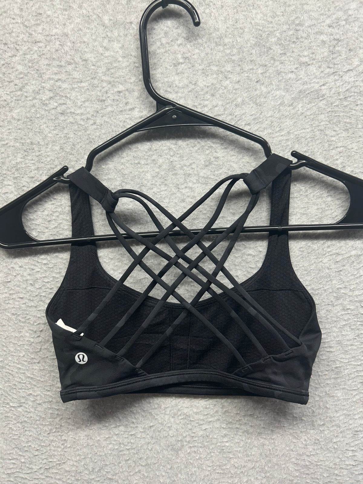 Lululemon Free To Be Bra Wild Size 4 Incognito Camo Multi Grey