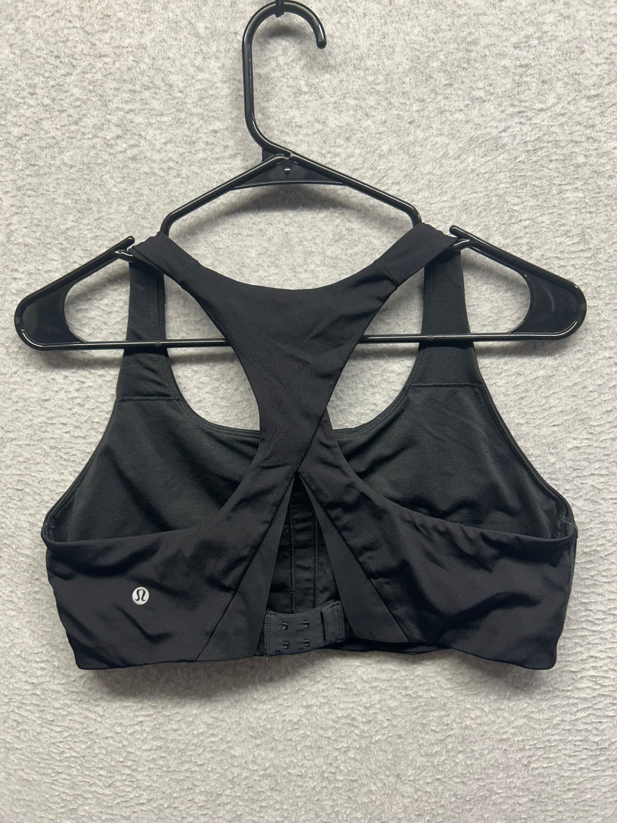 Lululemon Invigorate Bra Size 12 Black