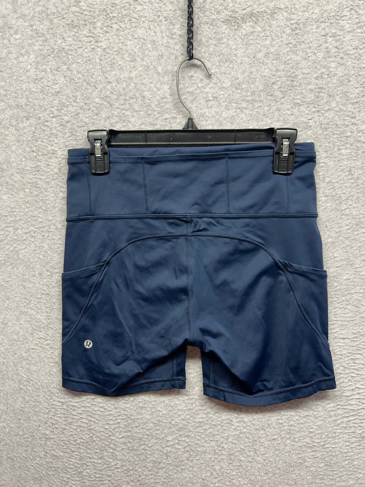 Lululemon Fast and Free Short 6" Size 8 True Navy