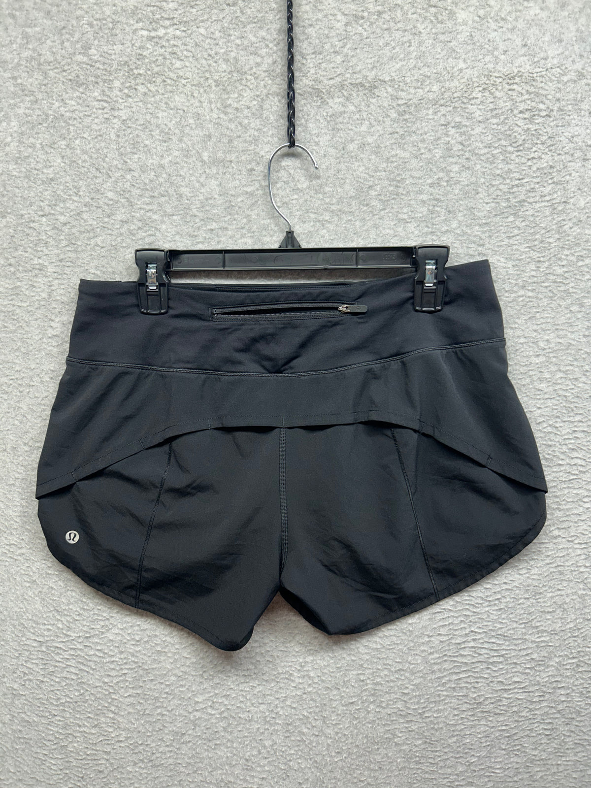 Lululemon Speed Up Short Long 4" Updated Fit Size 8 Black