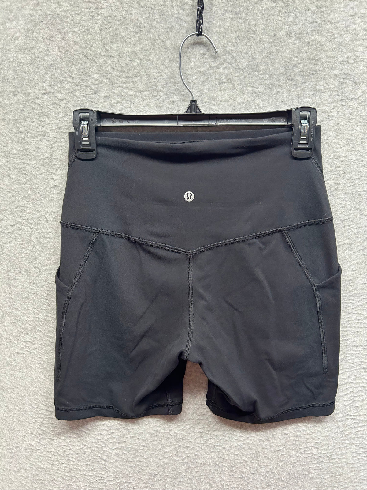 Lululemon Align High Rise Short 6" Pockets Size 8 Black