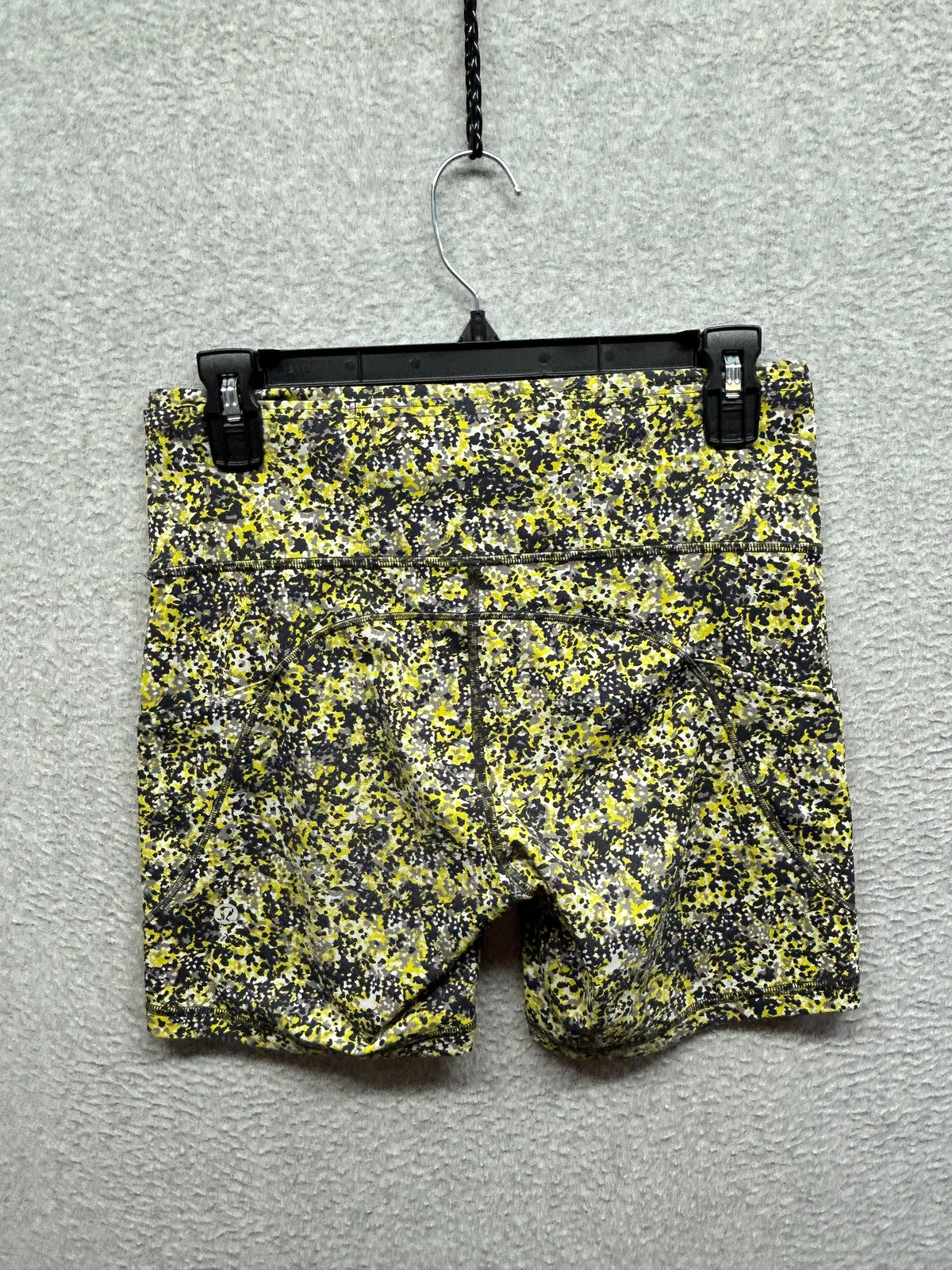 Lululemon Fast and Free Short 6" Size 8 Floral Yellow
