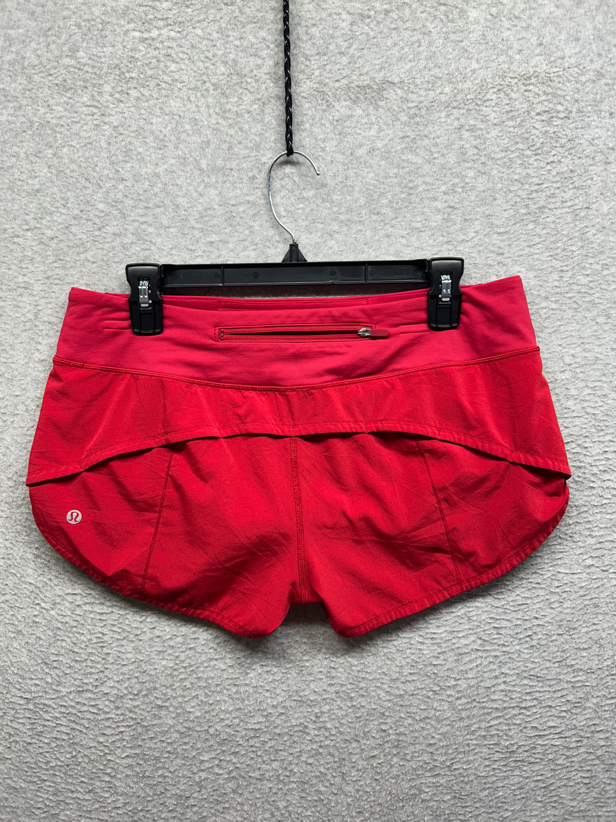 Lululemon Speed Up Short 2.5" Size 8 Dark Red