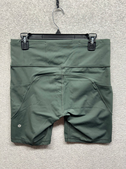 Lululemon Fast and Free High Rise Short 8" Size 12 Dark Olive