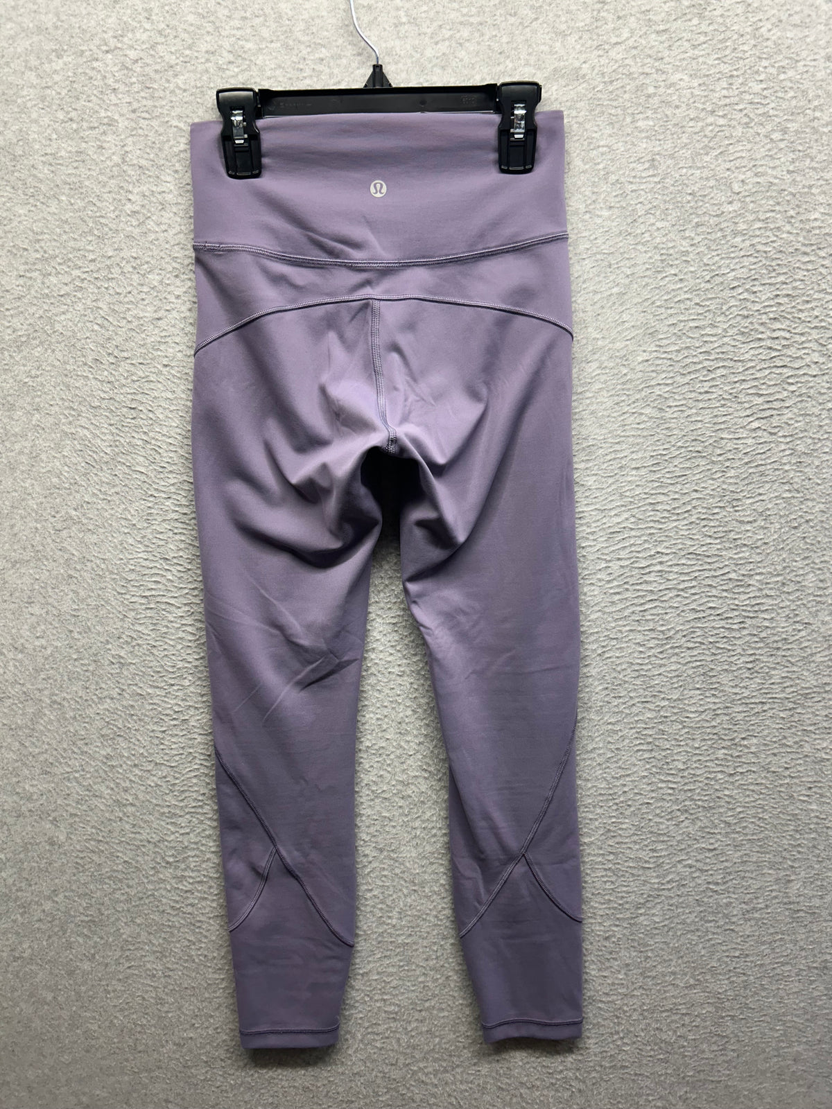 Lululemon In Movement Tight 25" Everlux Size 4 Purple Quartz