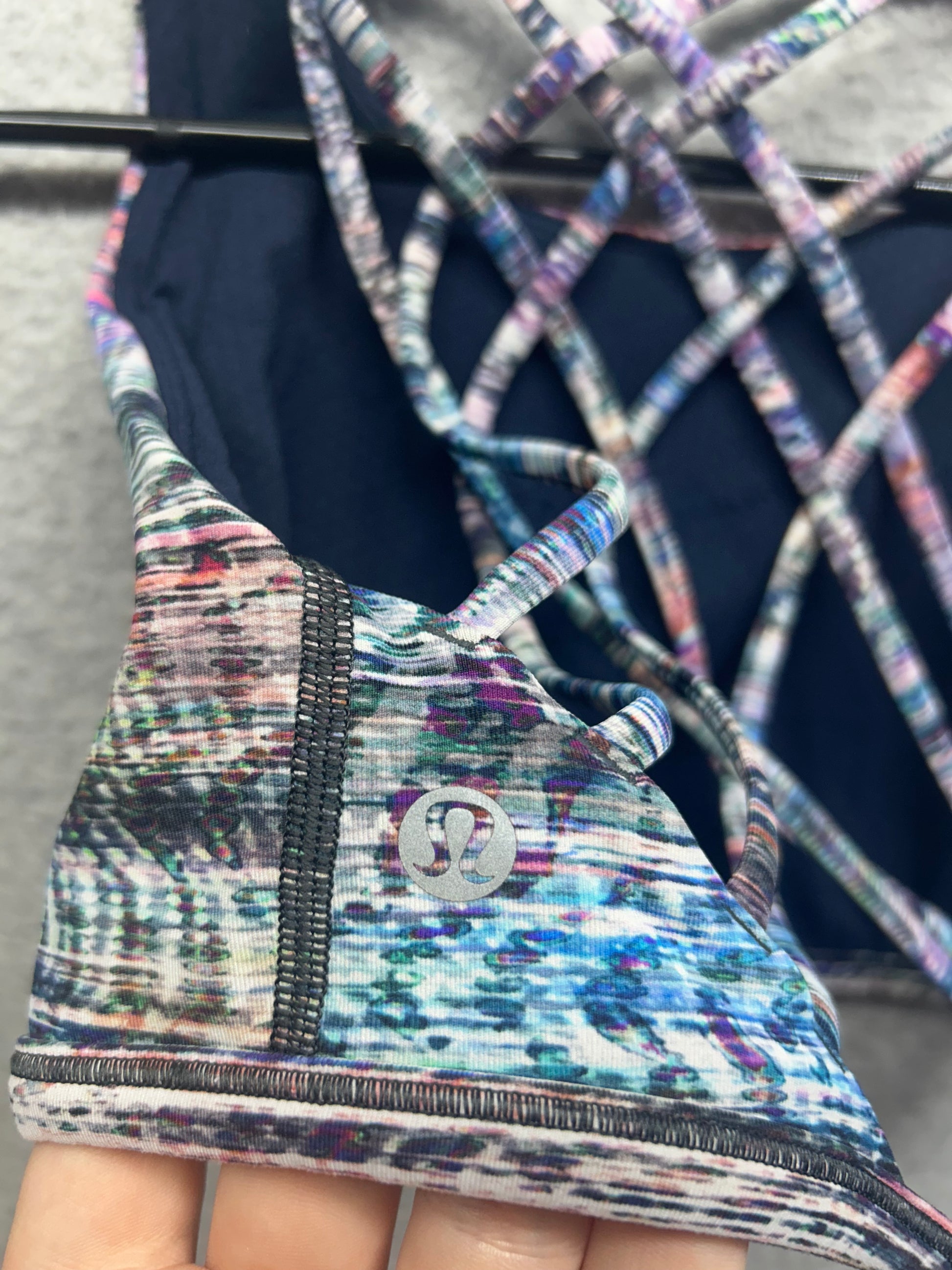 Lululemon Free To Be Bra Wild High Neck Light Support, A/B Cup (Online Only) Size 6 Digital Oasis Alpine White Multi