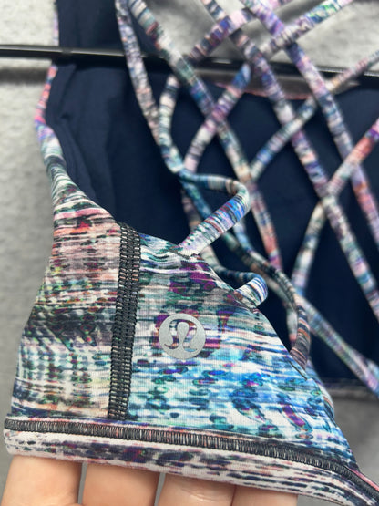 Lululemon Free To Be Bra Wild High Neck Light Support, A/B Cup (Online Only) Size 6 Digital Oasis Alpine White Multi