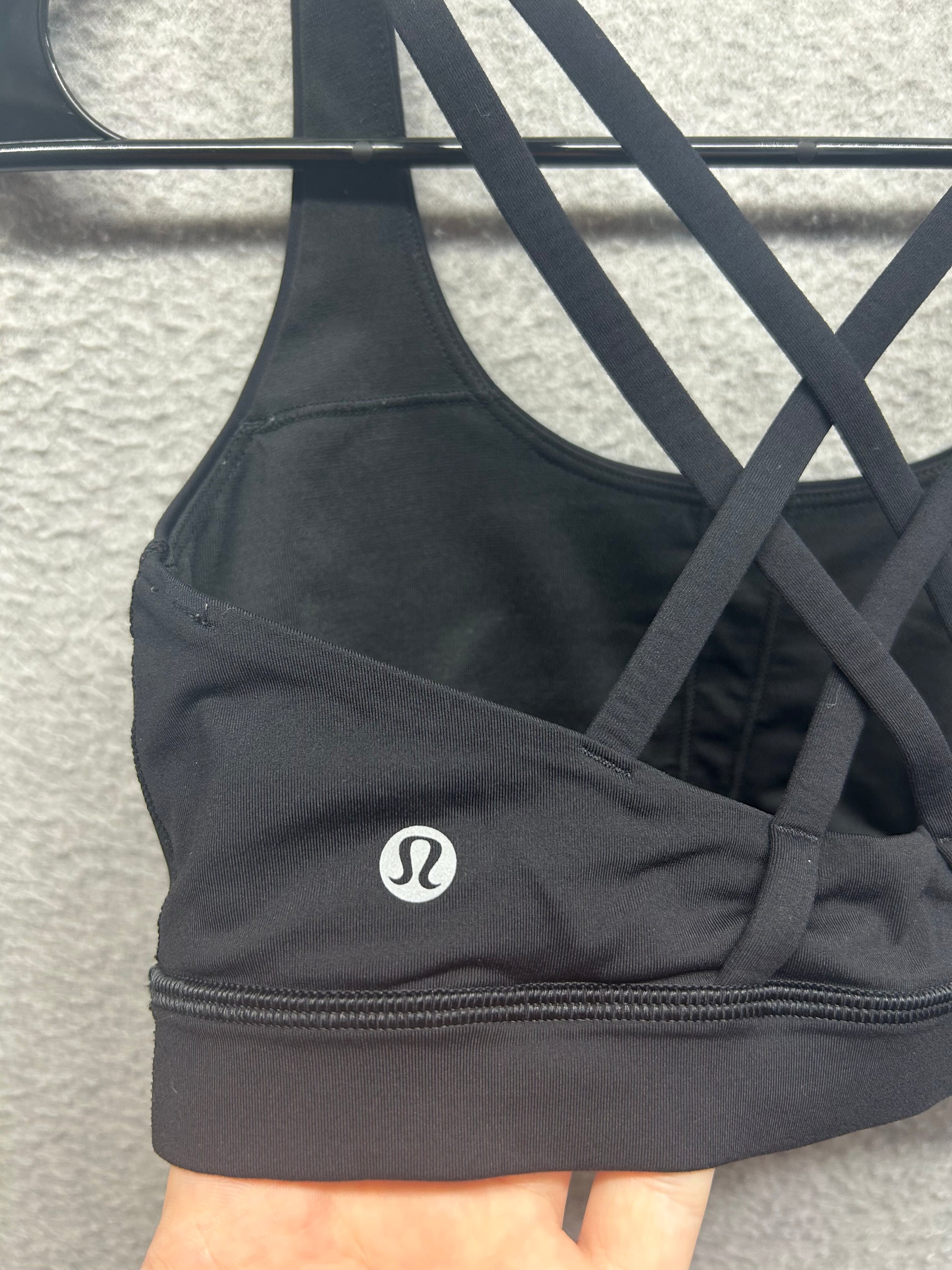Lululemon Energy Bra Size 6 Black