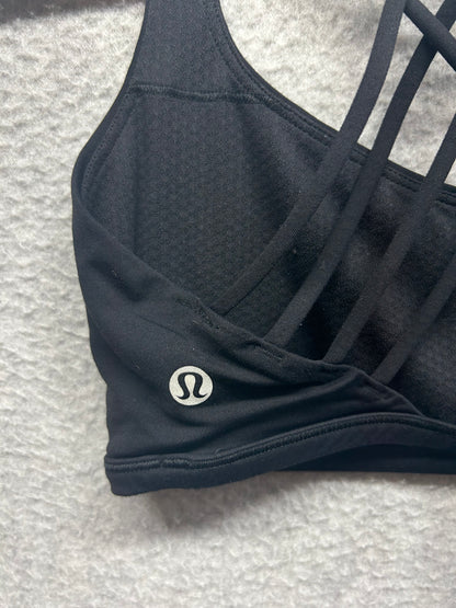 Lululemon Free To Be Bra (Wild) Size 8 Black