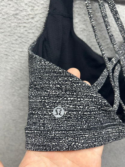 Lululemon Free To Be Serene Bra Size 10 Salt Alpine White Black