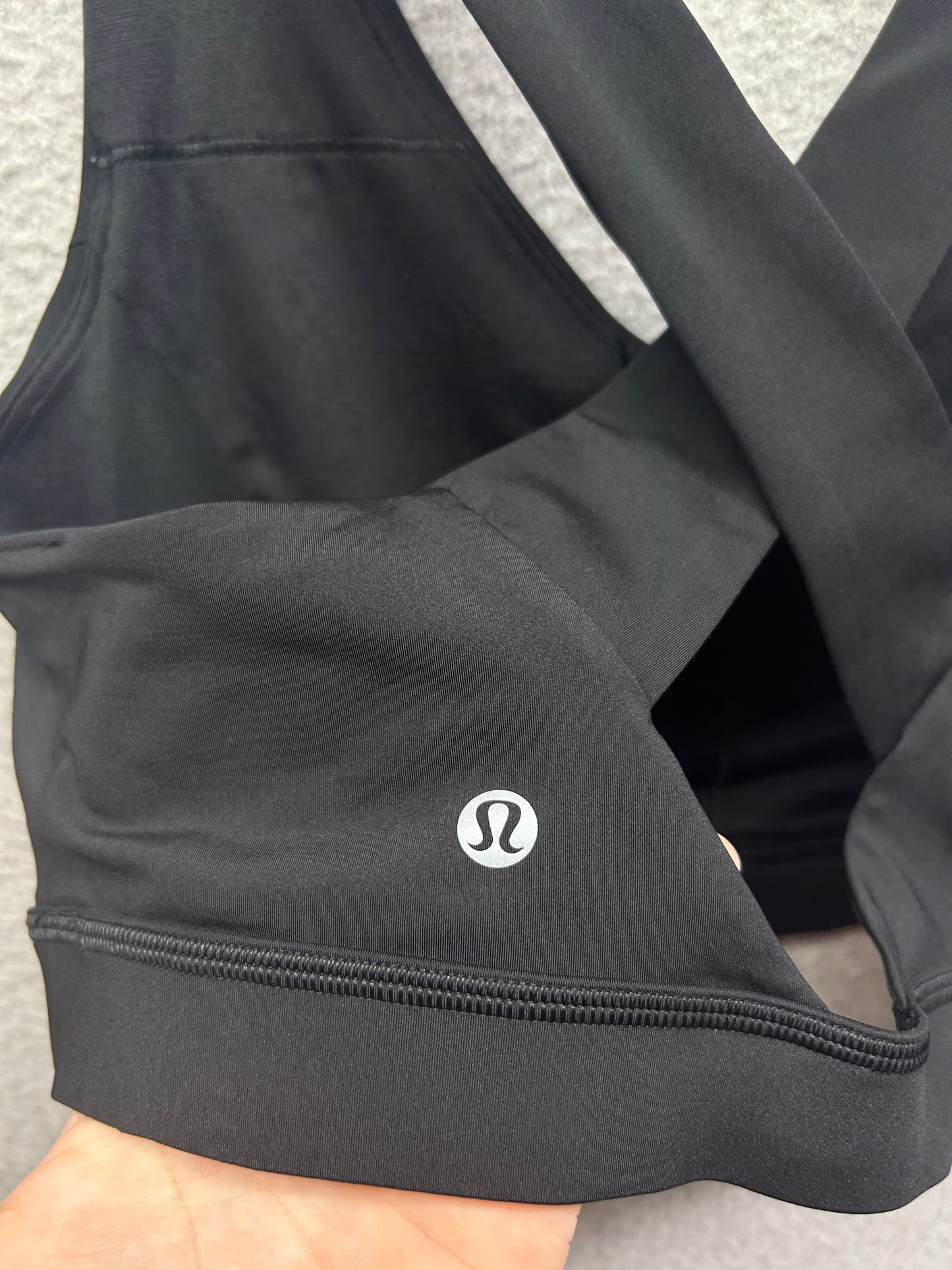 Lululemon In Alignment Bra Light Support, D–G Cups Size 10 Black