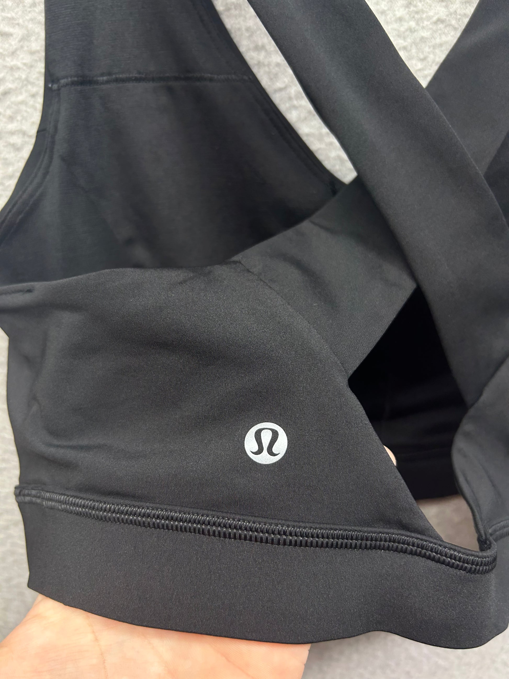 Lululemon In Alignment Bra Light Support, D–G Cups Size 10 Black