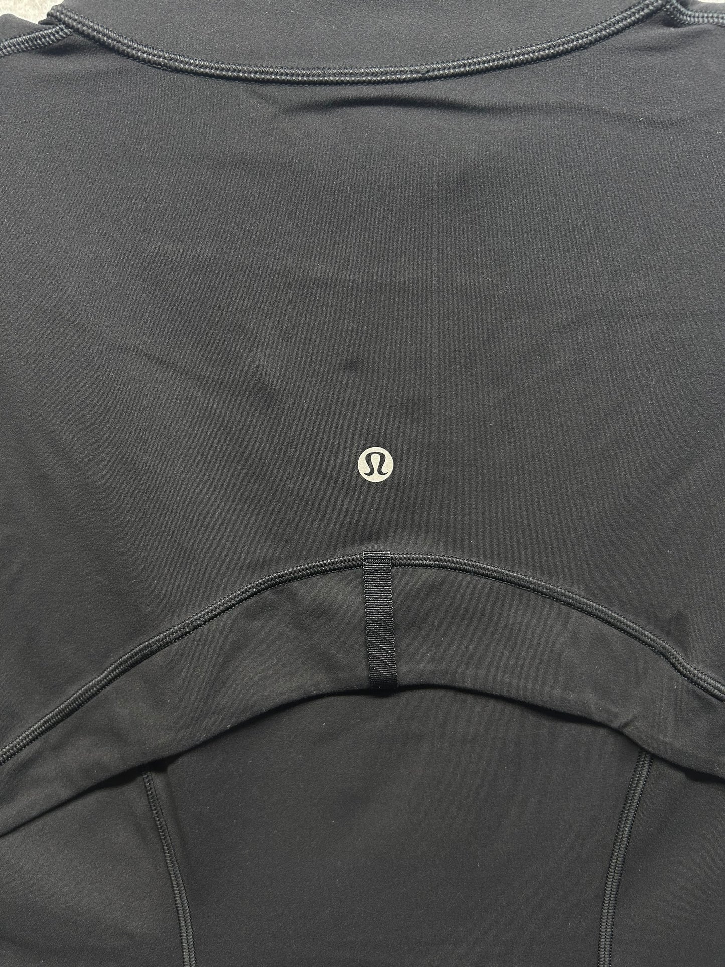 Lululemon Define Cropped Jacket Nulu Size 10 Black (Second Release)