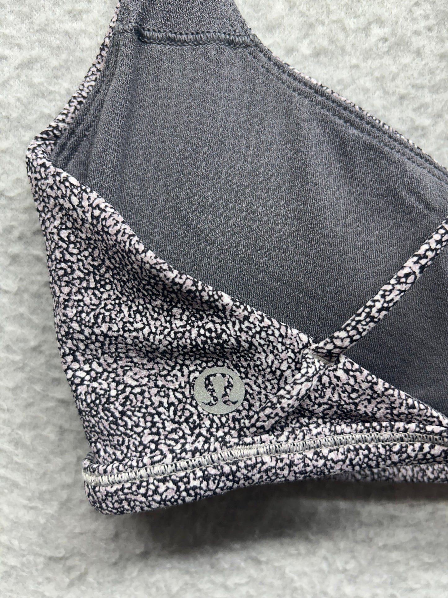 Lululemon Free To Be Zen Bra Size 4 Sea Spray Alpine White Dark Chrome