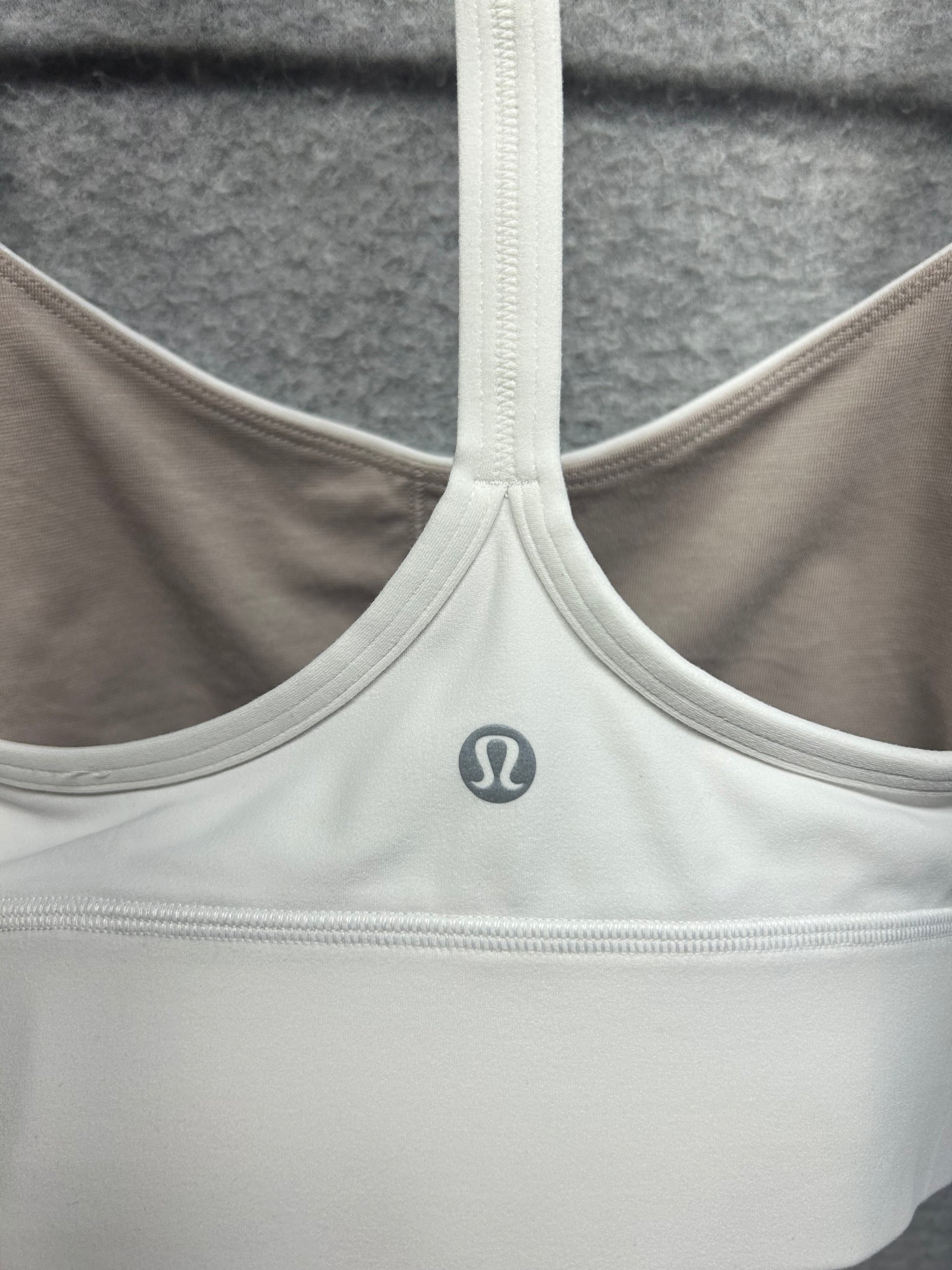 Lululemon Flow Y Nulu Longline Bra Light Support, A–C Cups Size 4 White