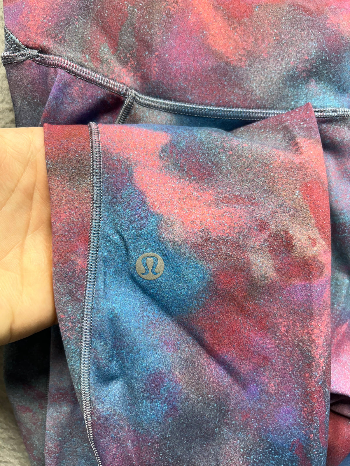 Lululemon Fast and Free High-Rise Tight 25” Pockets Updated Size 6 Hazy Afterglow Multi
