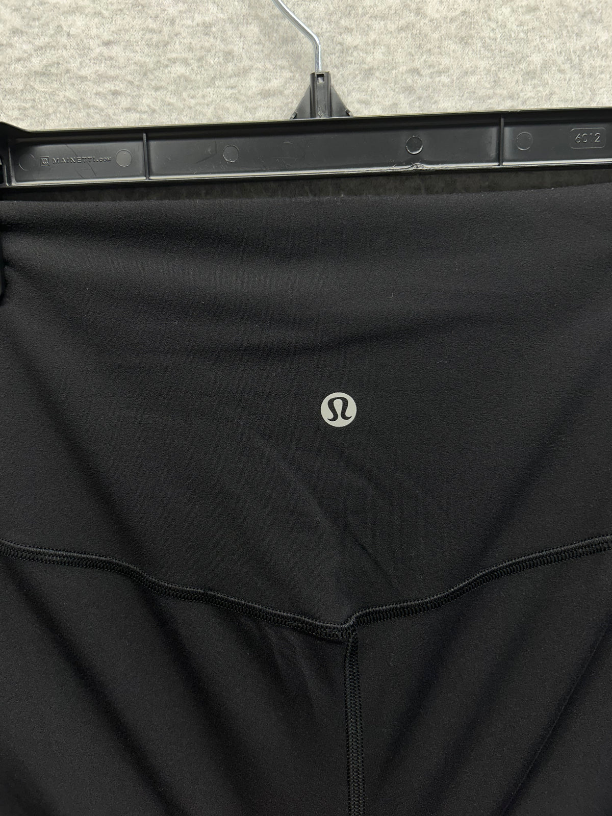 Lululemon Align Crop 23" Size 6 Black