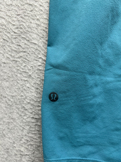 Lululemon License to Train Linerless Short 7" Size S Blue