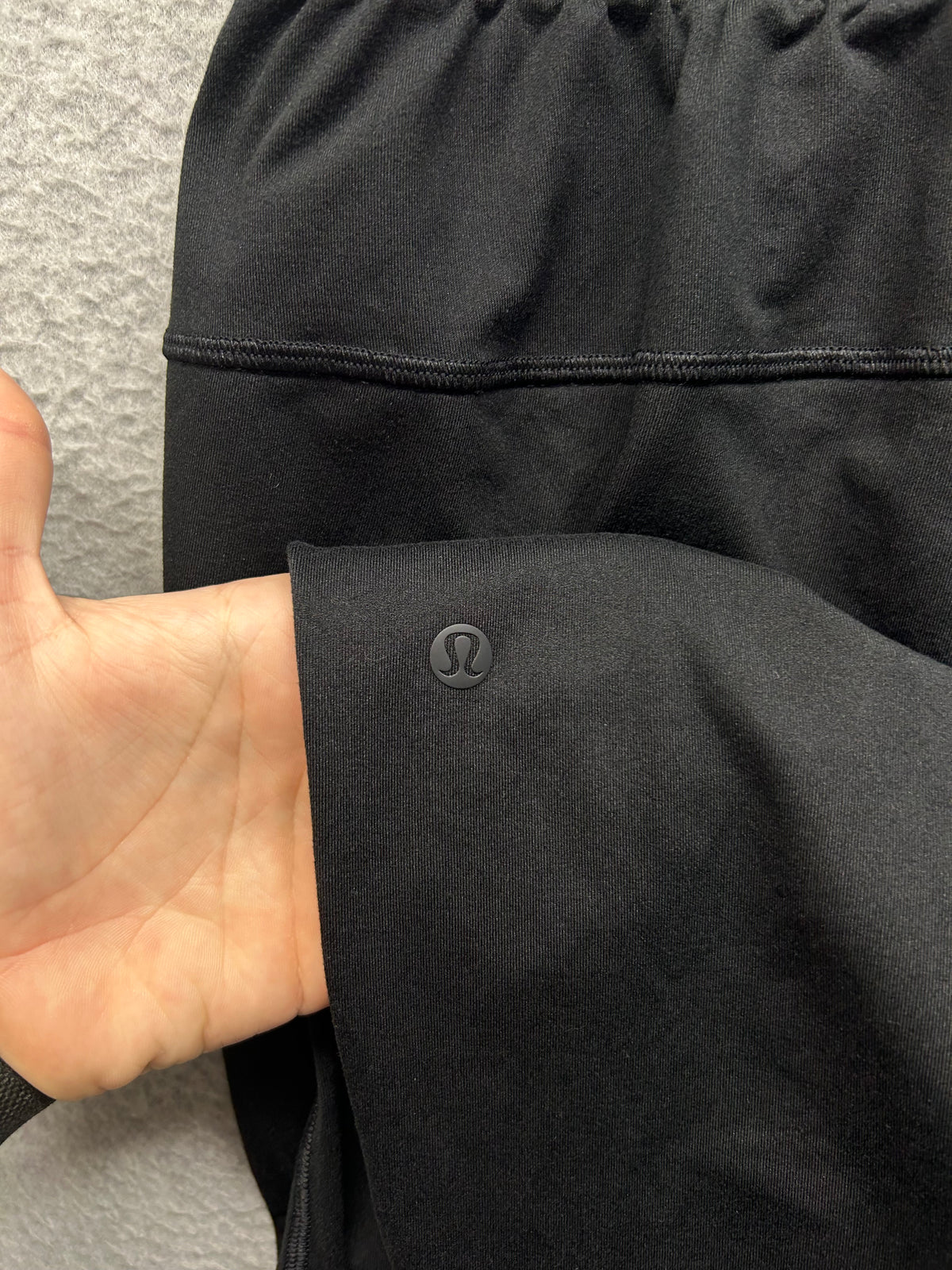 Lululemon Soft Jersey Jogger Regular Size Small Black