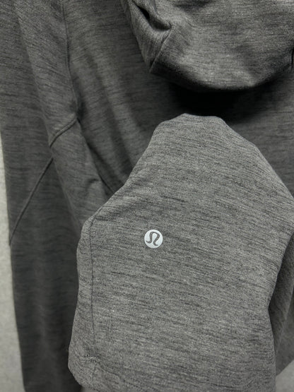 Lululemon Lightweight Hooide Size Medium Gray