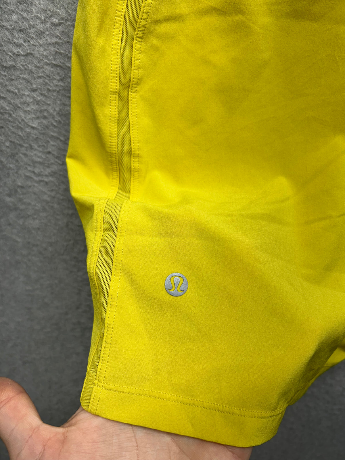 Lululemon Pace Breaker Lined Short 7" Size L Soleil