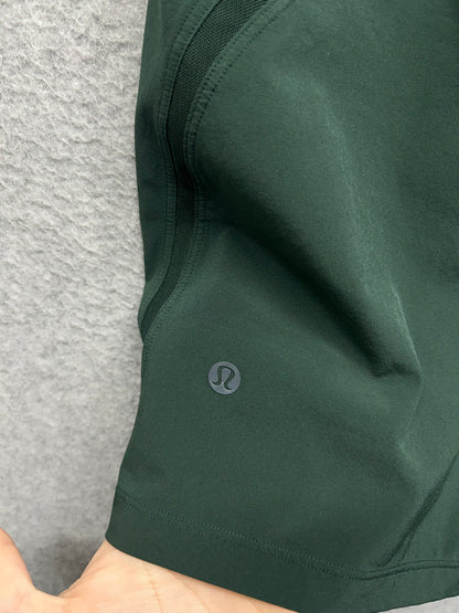 Lululemon Pace Breaker Linerless 5" Short Size Large Forrest Green