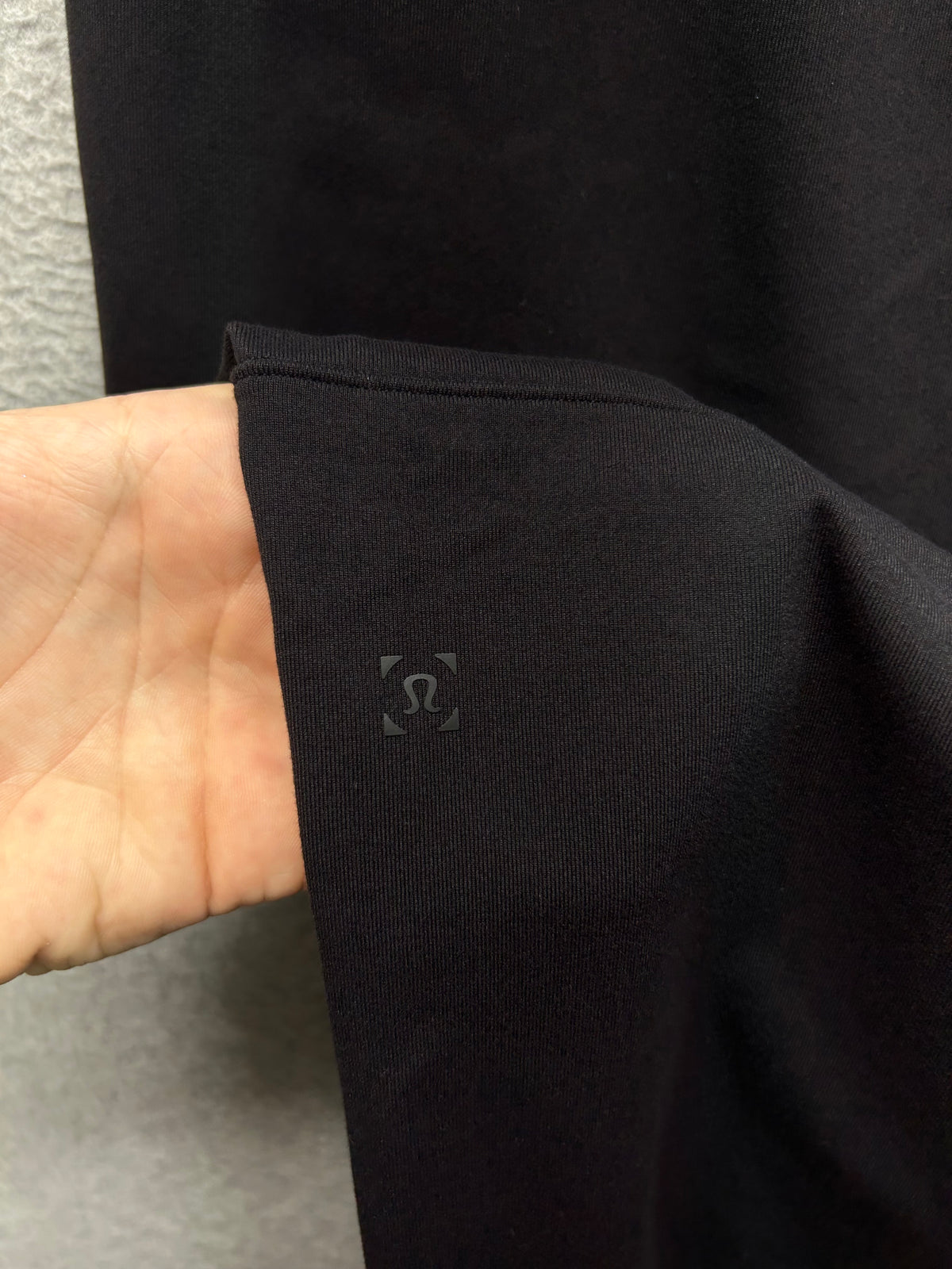 Lululemon Discipline Pant 32" Size L Black