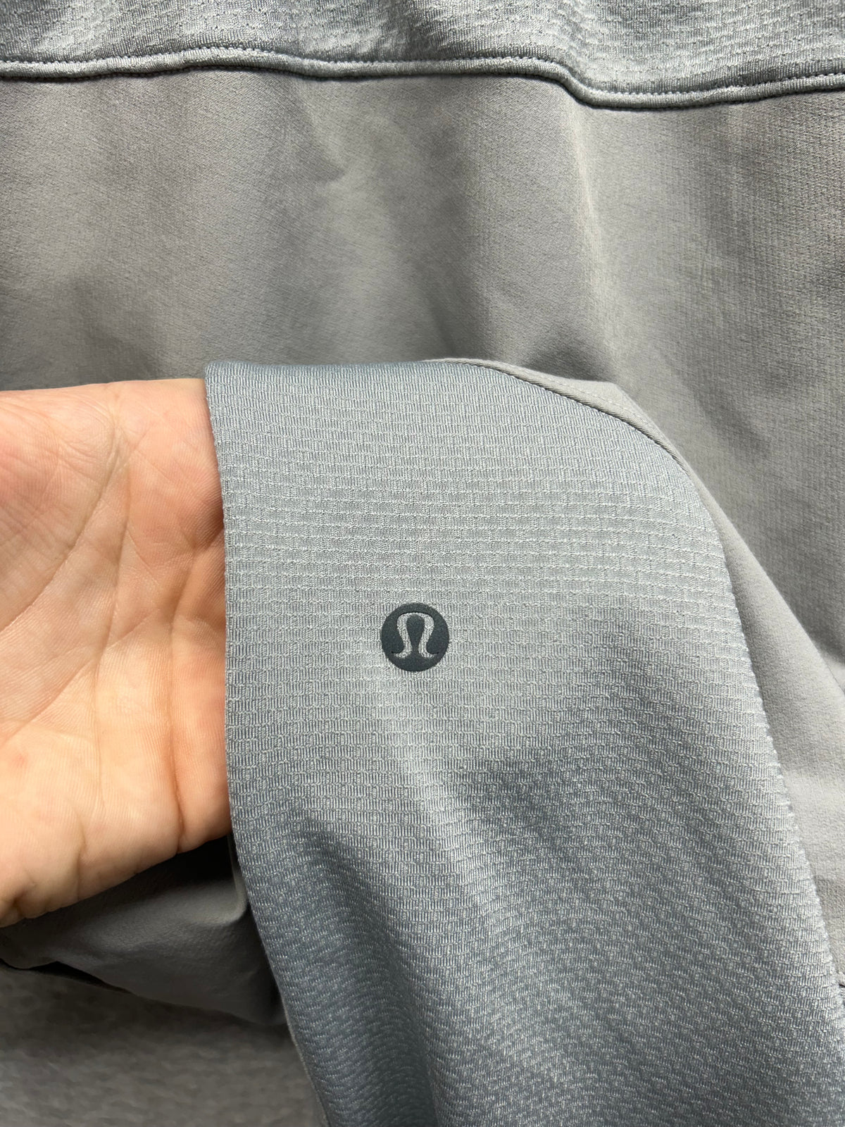 Lululemon License to Train Jogger 29" Size XL Silver Drop