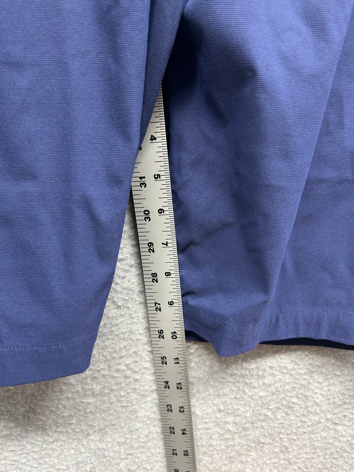 Lululemon Commission Golf Short 10" Size 32 Water Drop