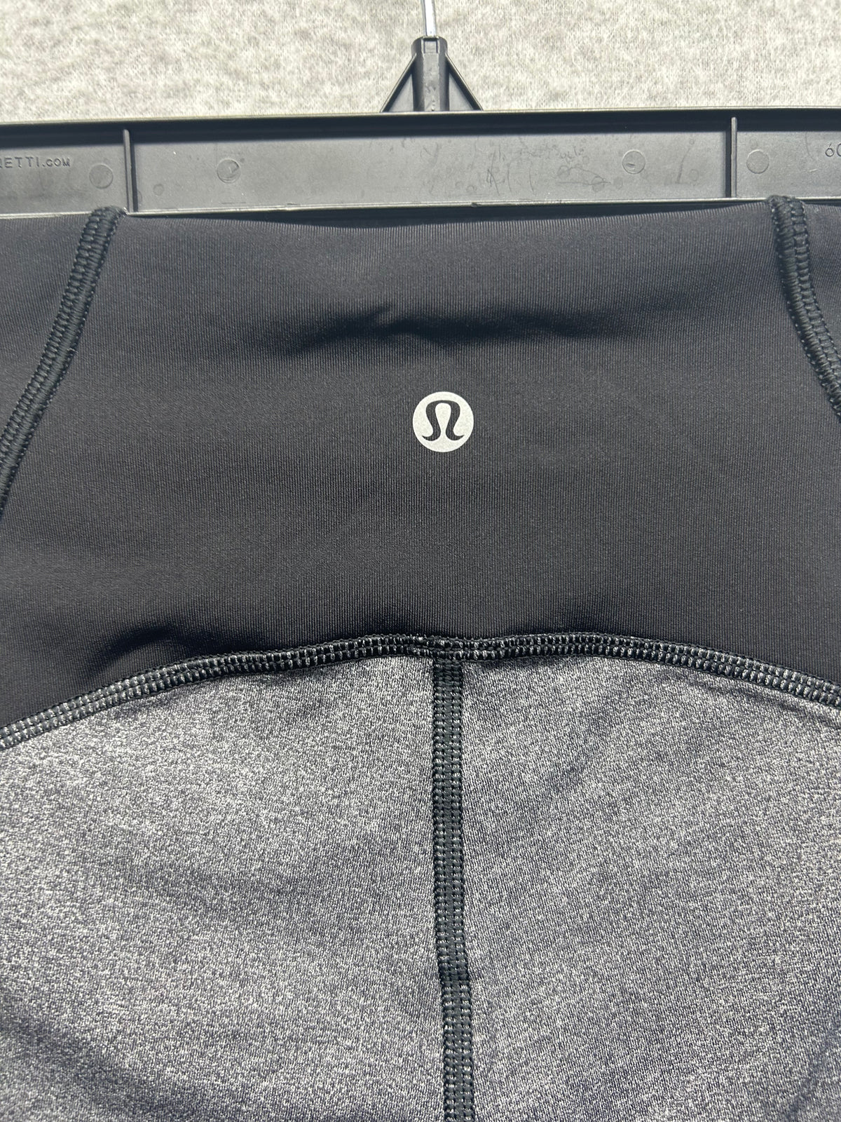 Lululemon Train Times Crop (17") Size 6 Heathered Black / Black