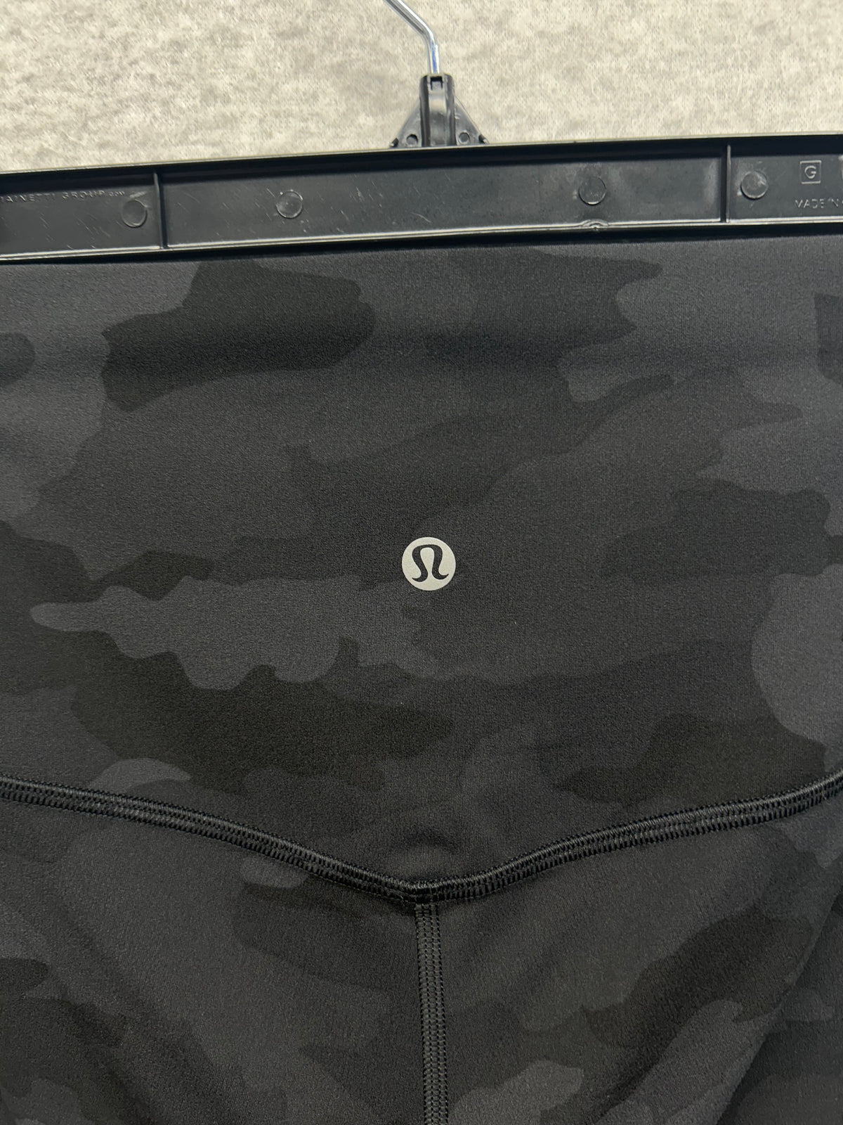 Lululemon Align Pant 25" Size 6 Heritage 365 Camo Deep Coal Multi
