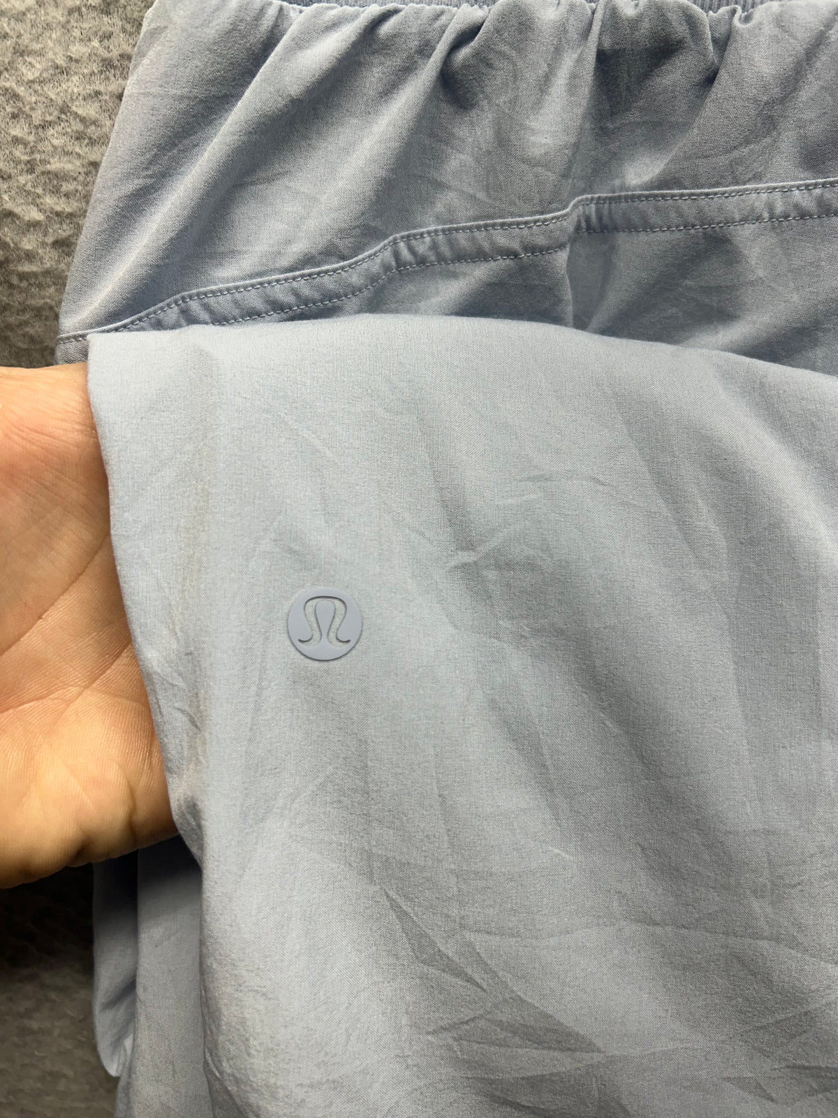 Lululemon Beyond the Studio Crop Size 4 Blue Linen