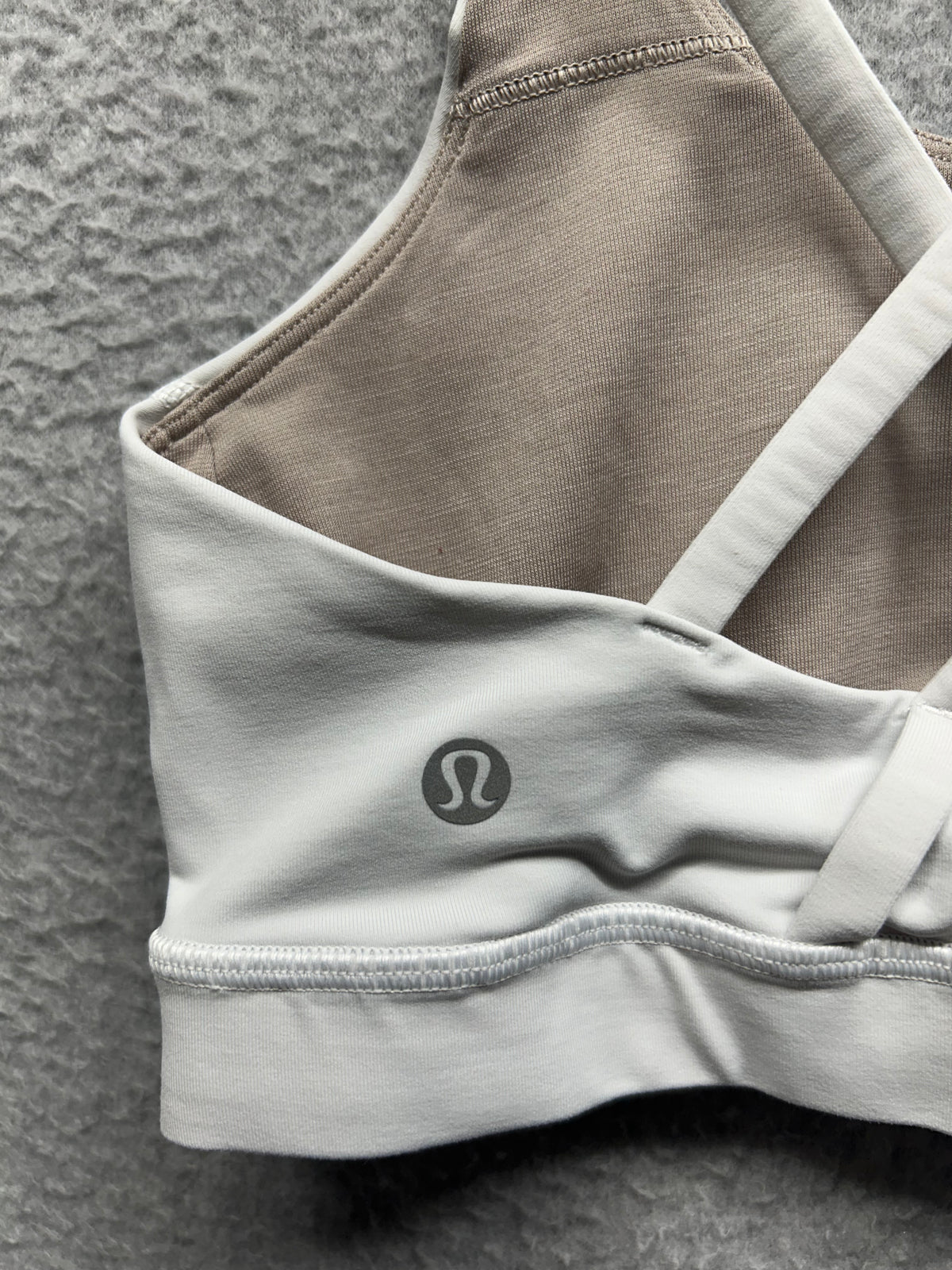 Lululemon Energy Bra Size 6 White
