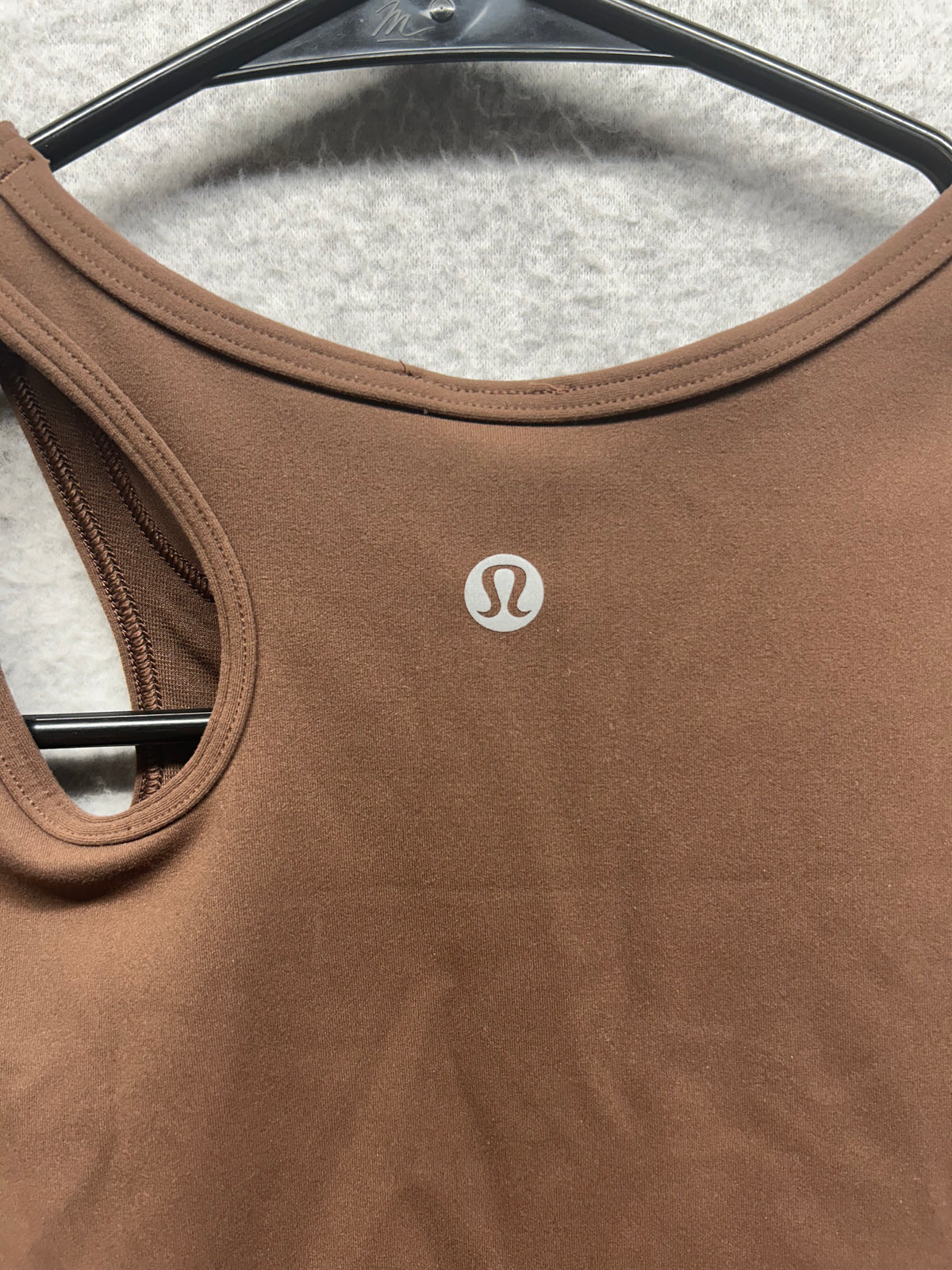 Lululemon Mastered Motion Cropped Tank Size 2 Brown
