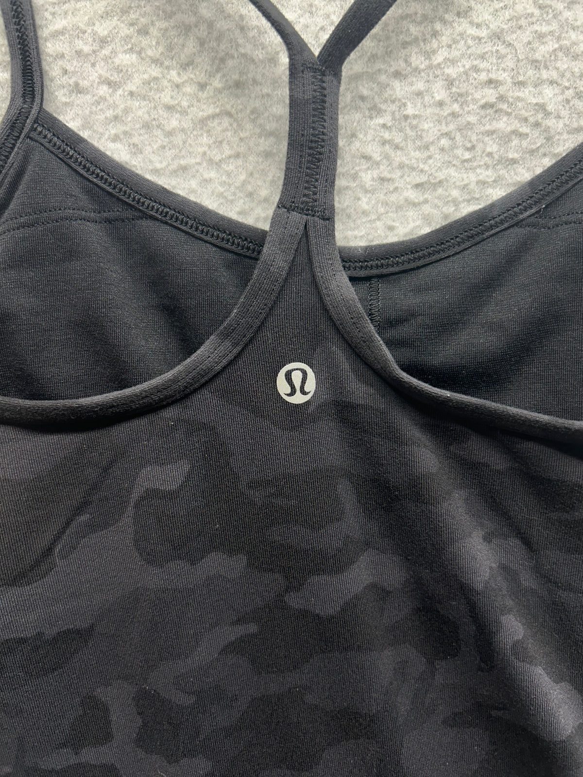 Lululemon Power Y Tank Luon Size 4 Incognito Camo Multi Grey