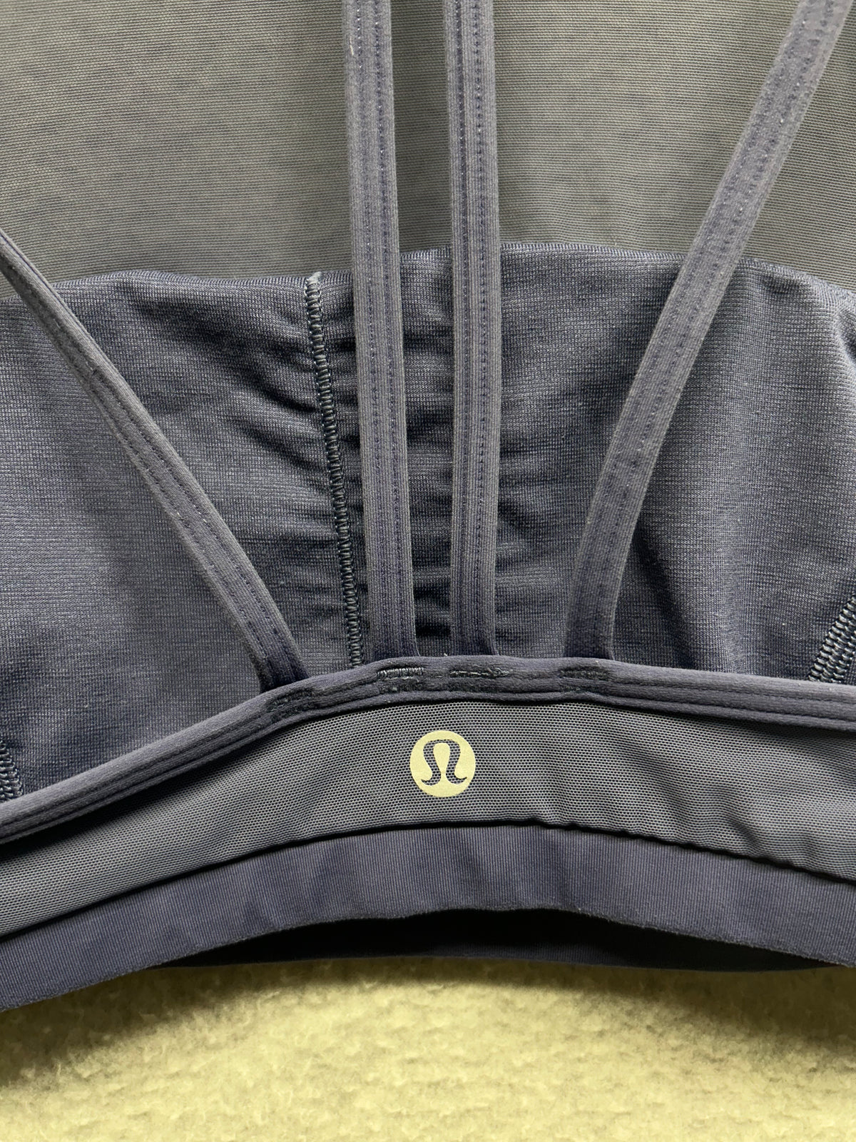 Lululemon Get Set Bra Size 4 Moody Blues