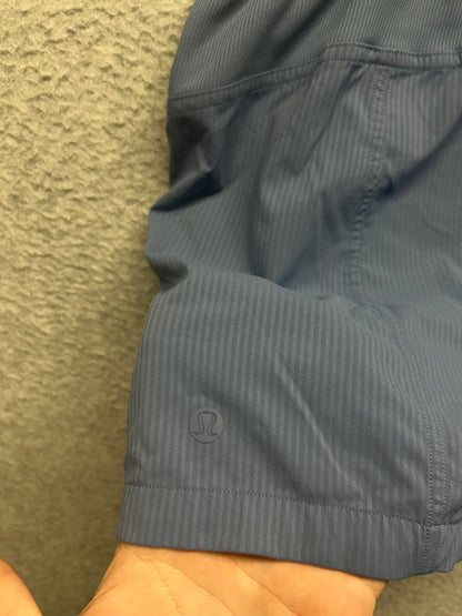 Lululemon Dance Studio High-Rise Short 3.5" Size 8 Oasis Blue