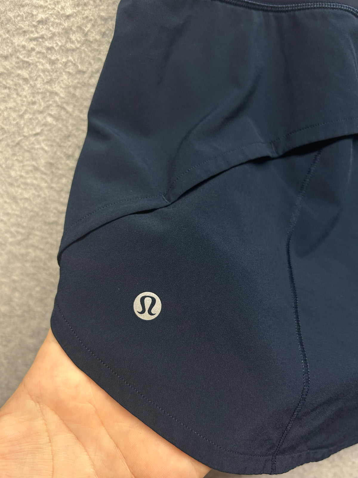 Lululemon Speed Up Short Long 4" Updated Fit Size 10 True Navy
